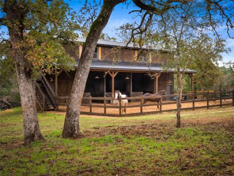 127 Marina Road Smithville TX 78957