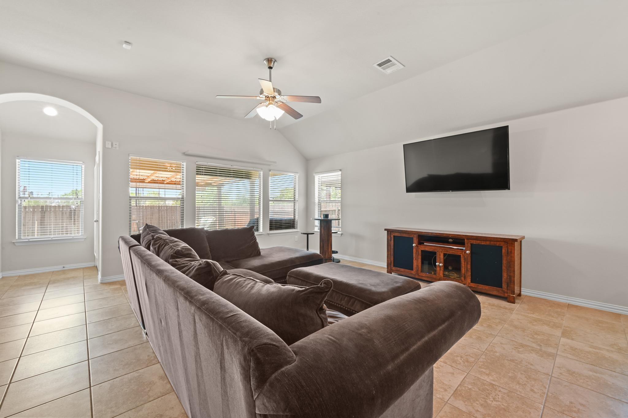 877 Hot Spring Valley Buda TX 78610