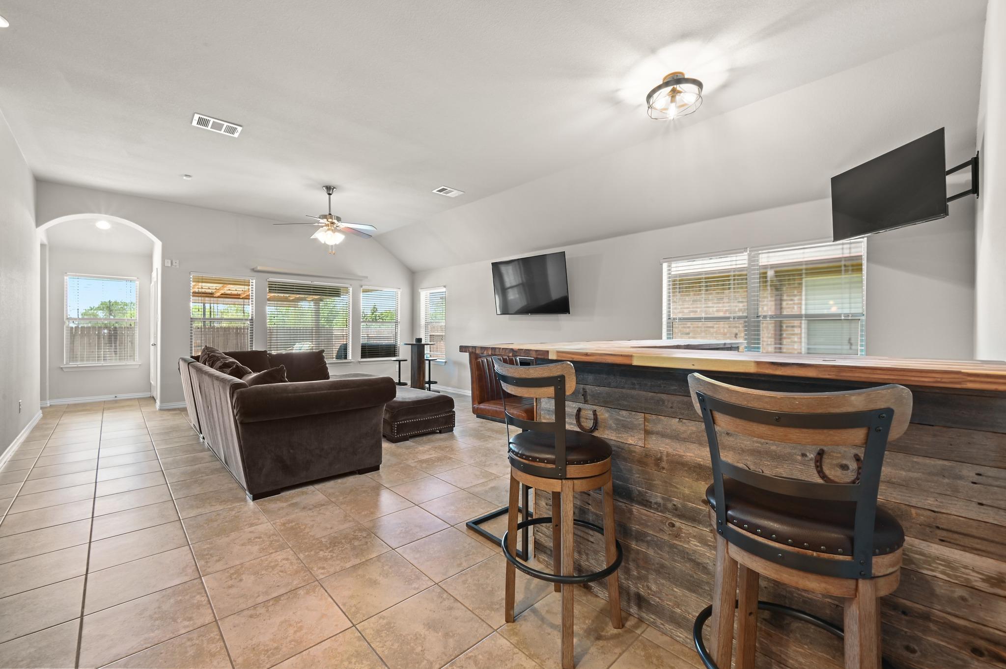 877 Hot Spring Valley Buda TX 78610