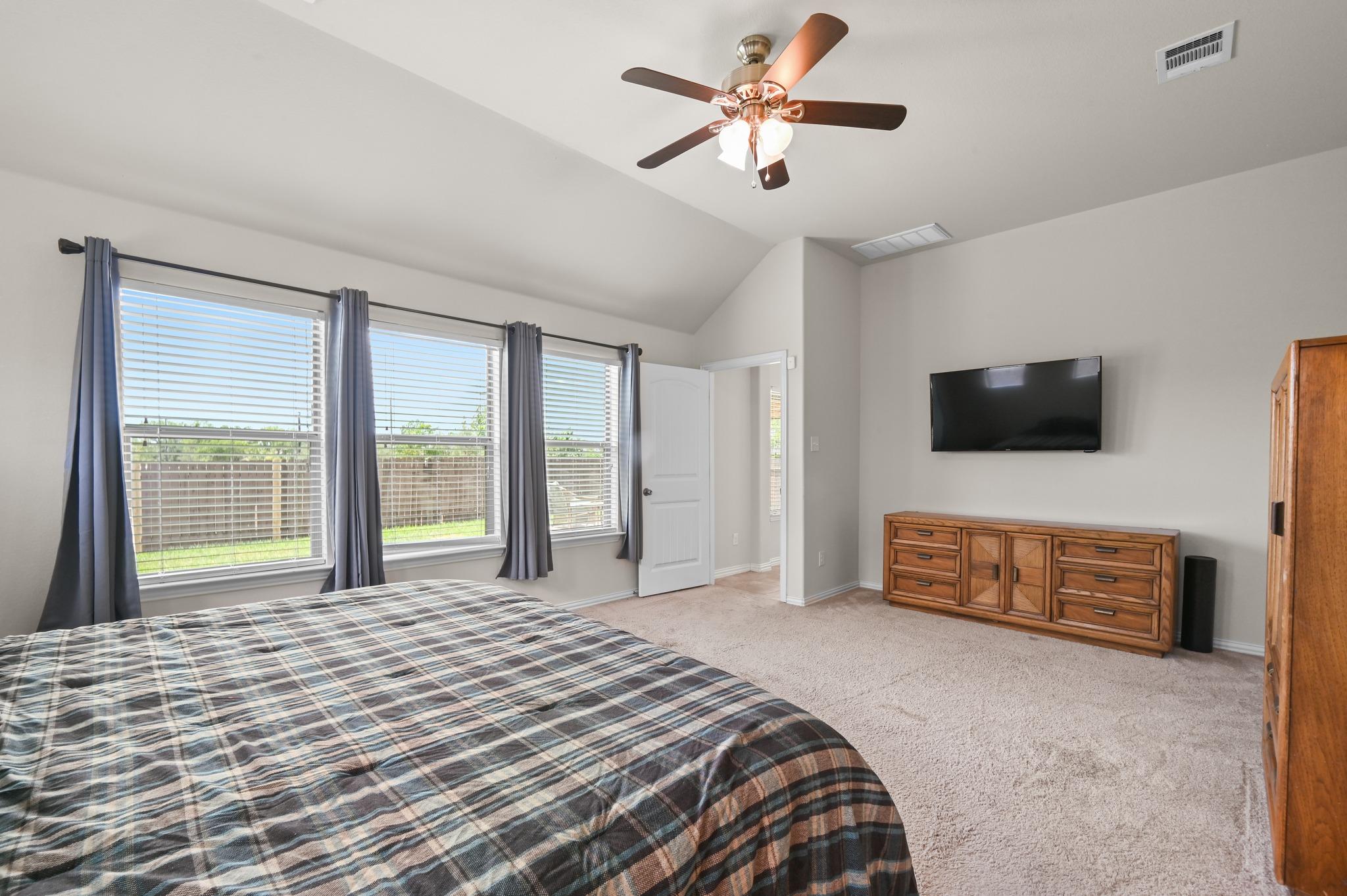 877 Hot Spring Valley Buda TX 78610
