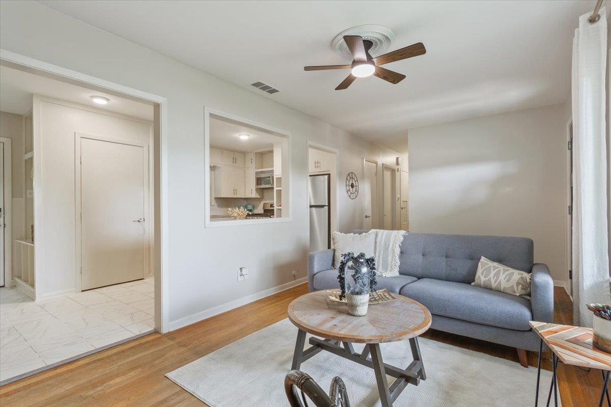 804 Ash Street Georgetown TX 78626