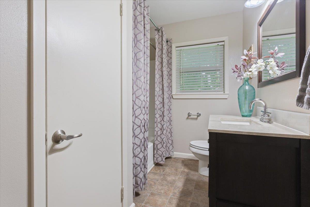 804 Ash Street Georgetown TX 78626