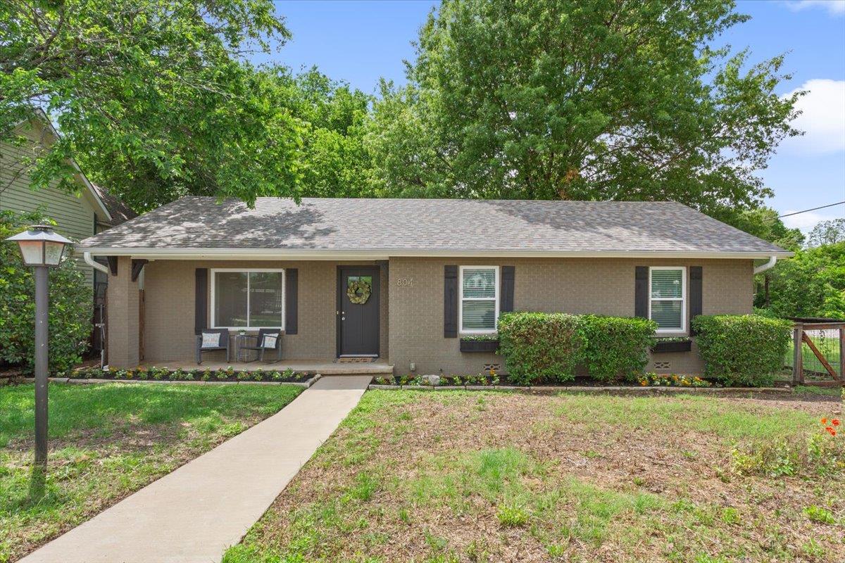 804 Ash Street Georgetown TX 78626