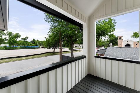 3204 Lyons Road Austin TX 78702
