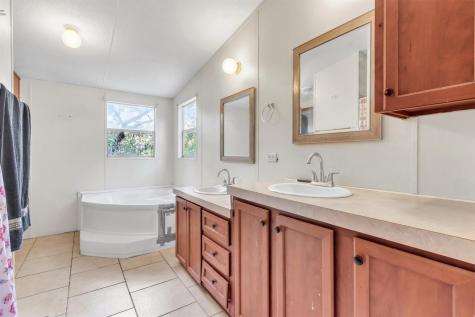 135 Huskey Trail Paige TX 78659