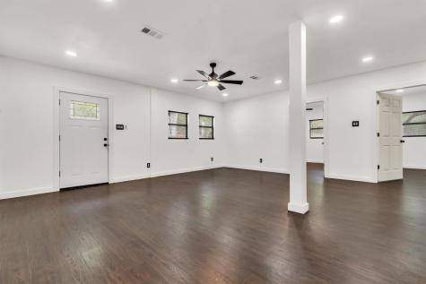 135 Huskey Trail Paige TX 78659