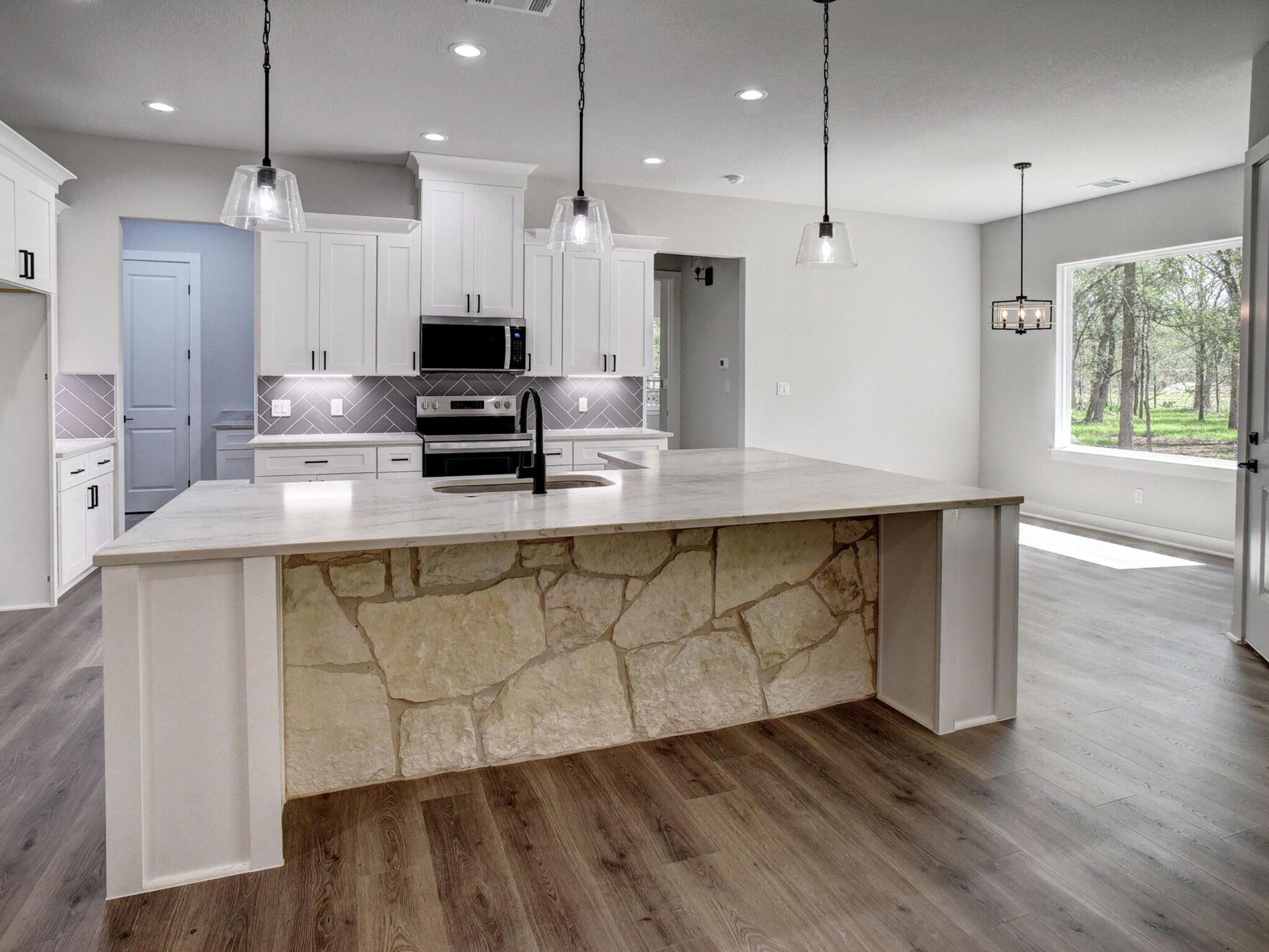 207 Waipahoehoe Drive Bastrop TX 78602
