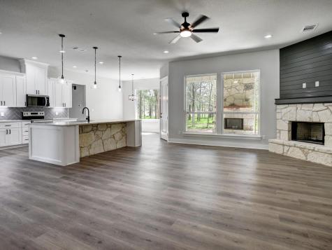 207 Waipahoehoe Drive Bastrop TX 78602