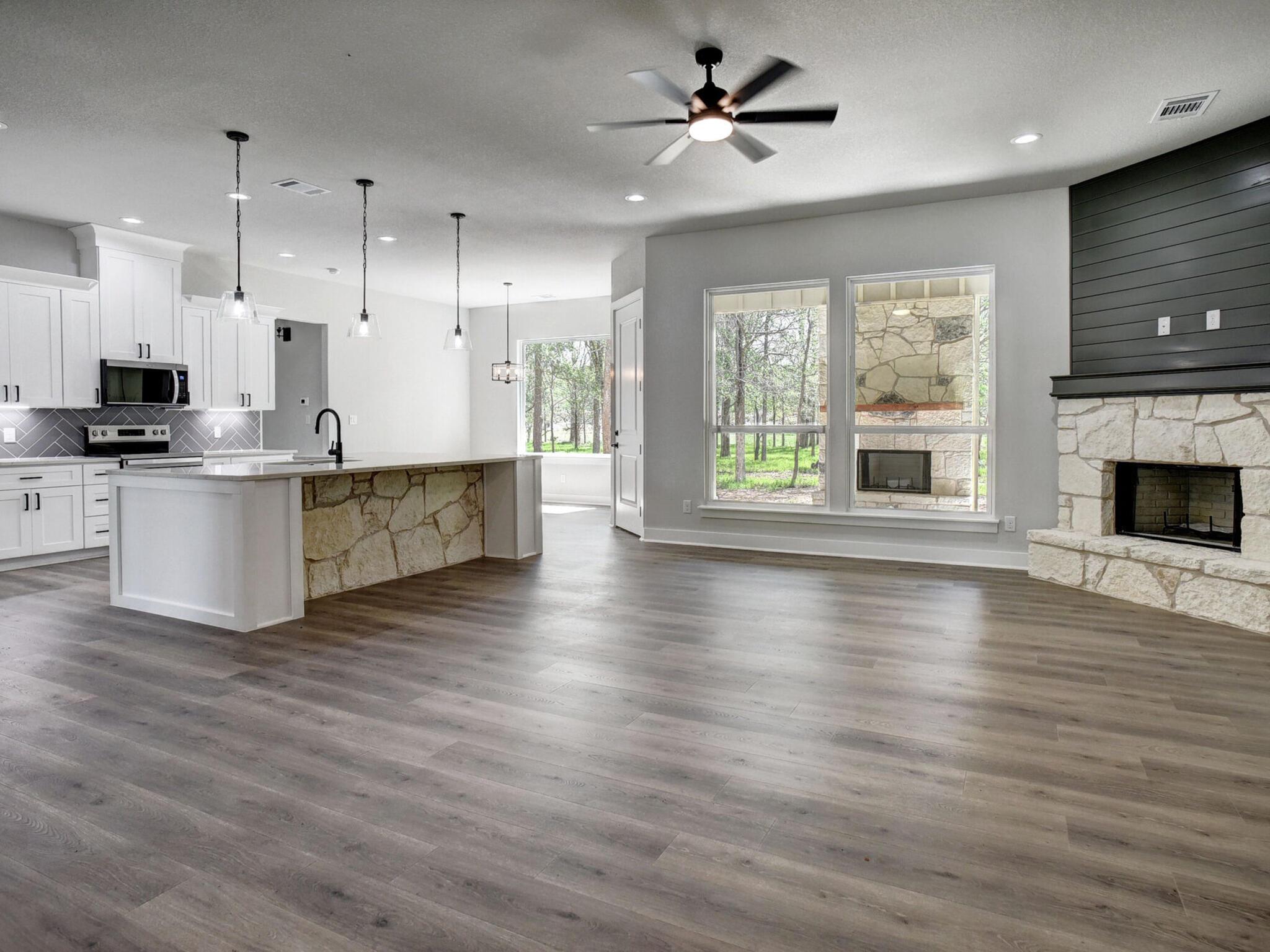 207 Waipahoehoe Drive Bastrop TX 78602