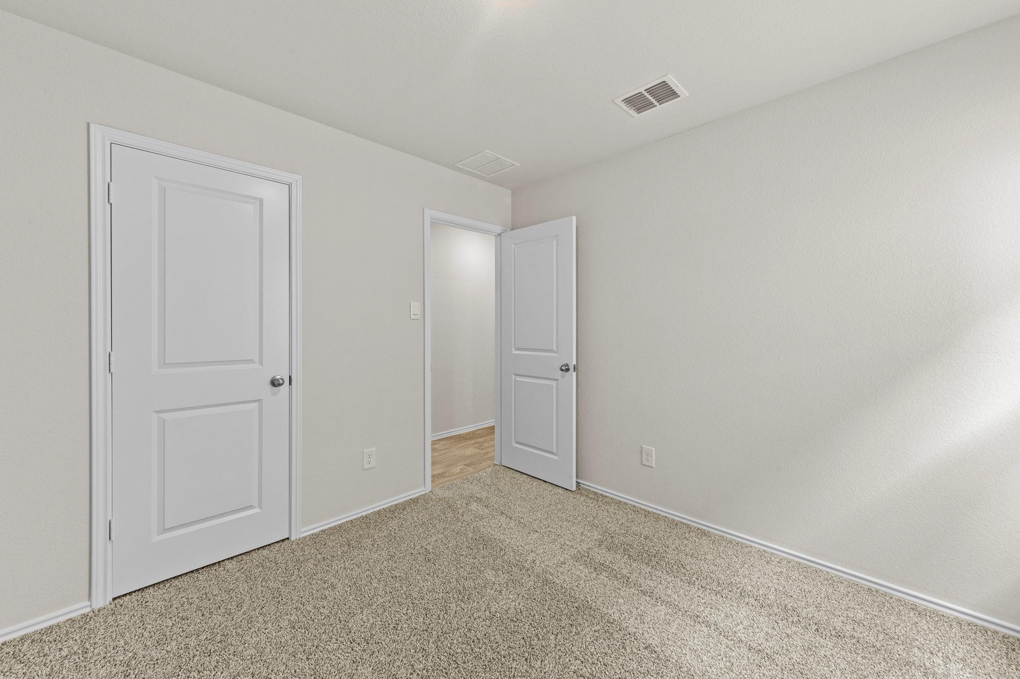 196 Surrey Oaks Maxwell TX 78656