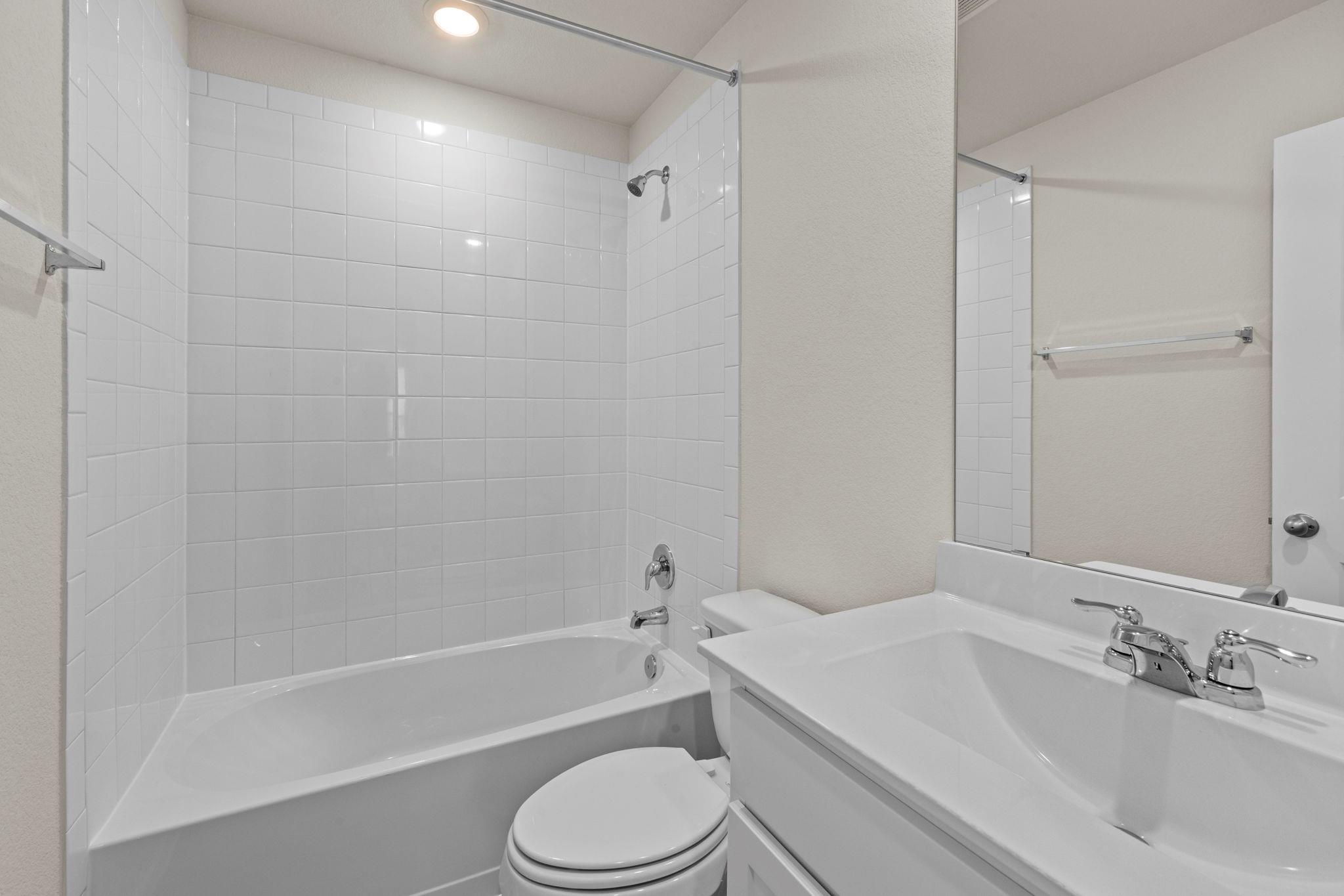 196 Surrey Oaks Maxwell TX 78656