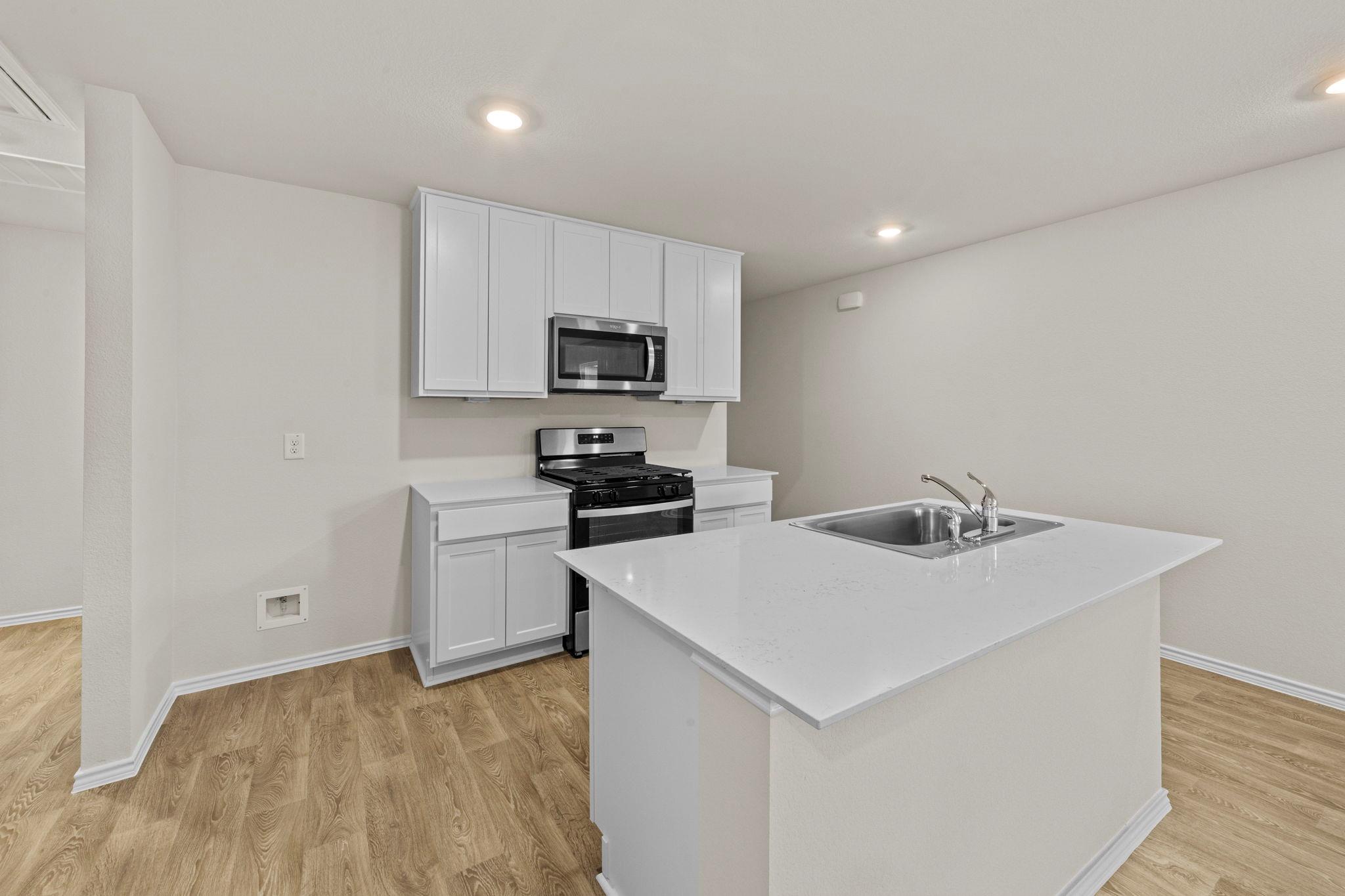 196 Surrey Oaks Maxwell TX 78656