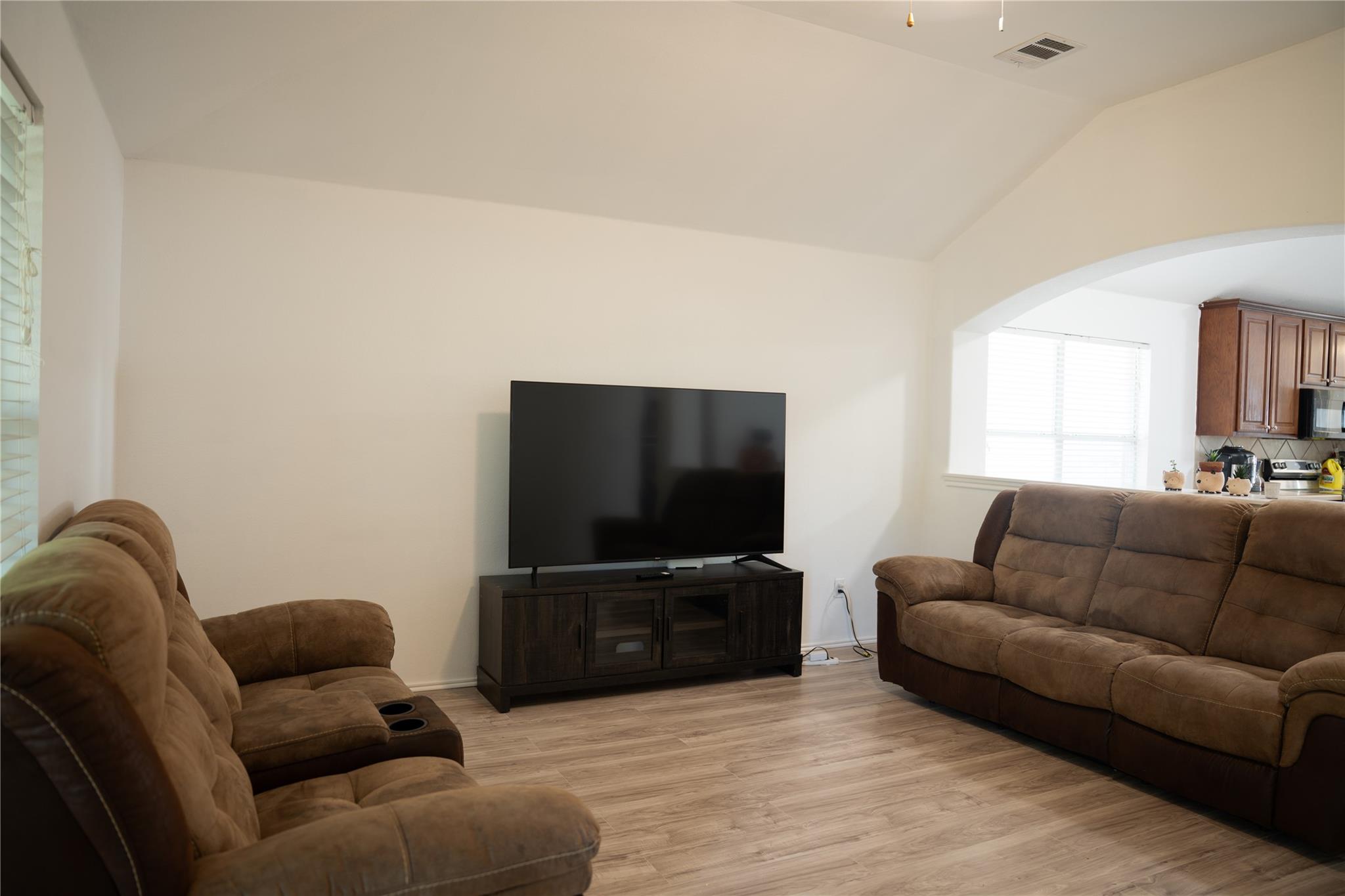 9305 Pioneer Forest Drive Austin TX 78744