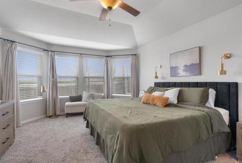 537 Loriner Way Liberty Hill TX 78642