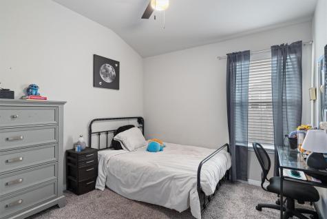 537 Loriner Way Liberty Hill TX 78642