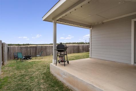 537 Loriner Way Liberty Hill TX 78642