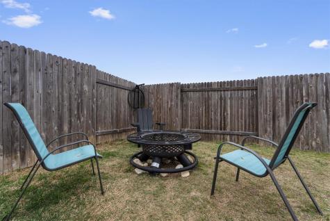 537 Loriner Way Liberty Hill TX 78642