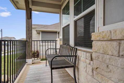 537 Loriner Way Liberty Hill TX 78642