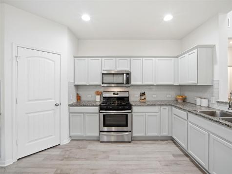 2911 Tilmon Lane Austin TX 78725
