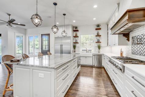 102 Canyon Turn Trail Austin TX 78734