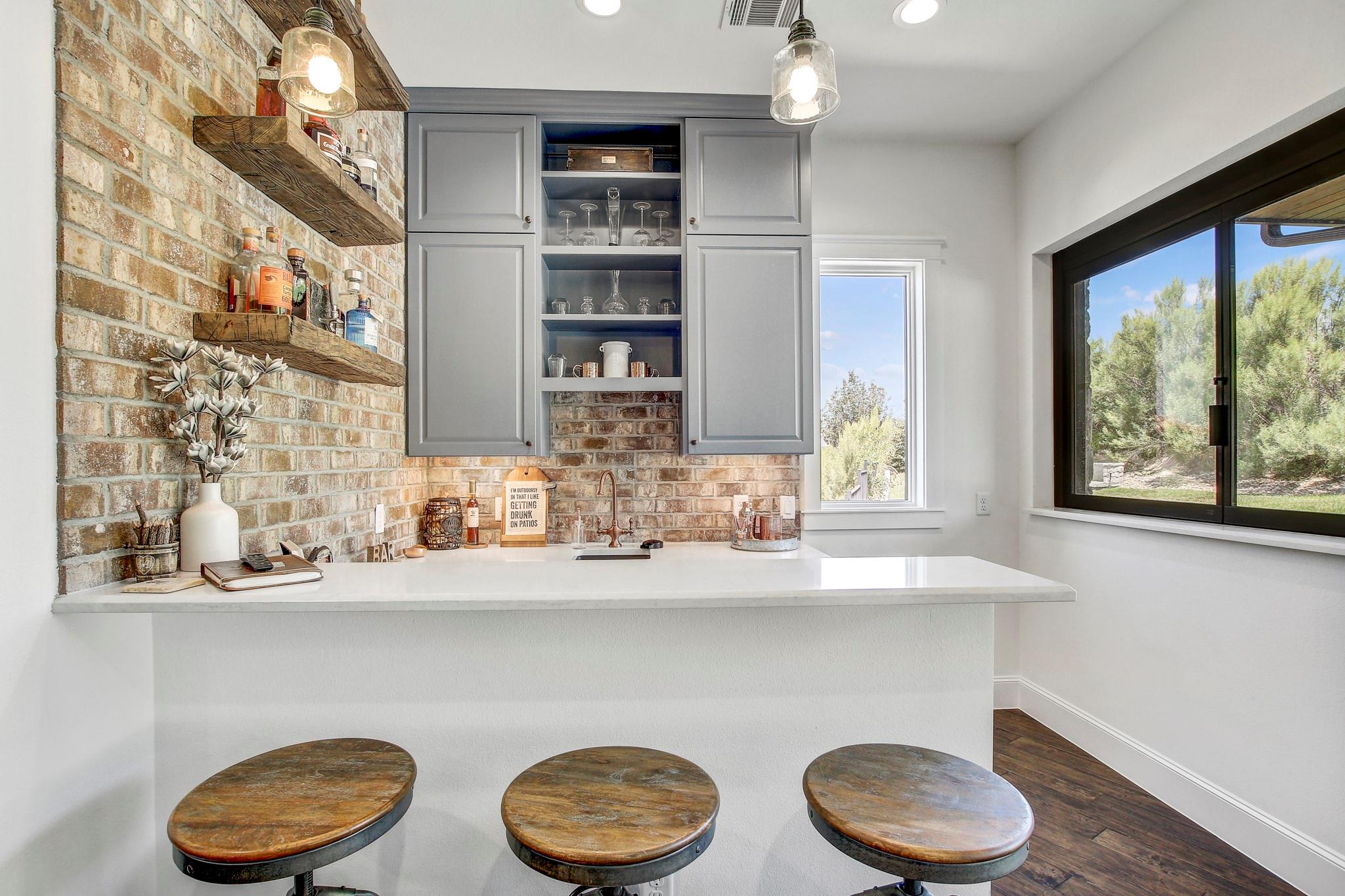 102 Canyon Turn Trail Austin TX 78734