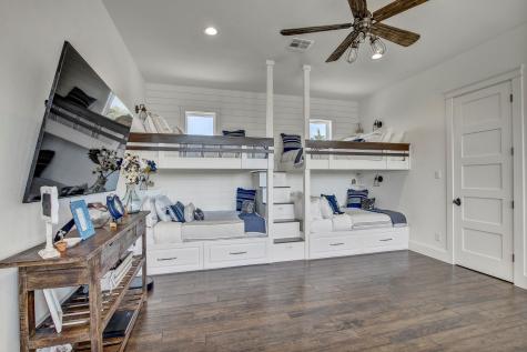102 Canyon Turn Trail Austin TX 78734