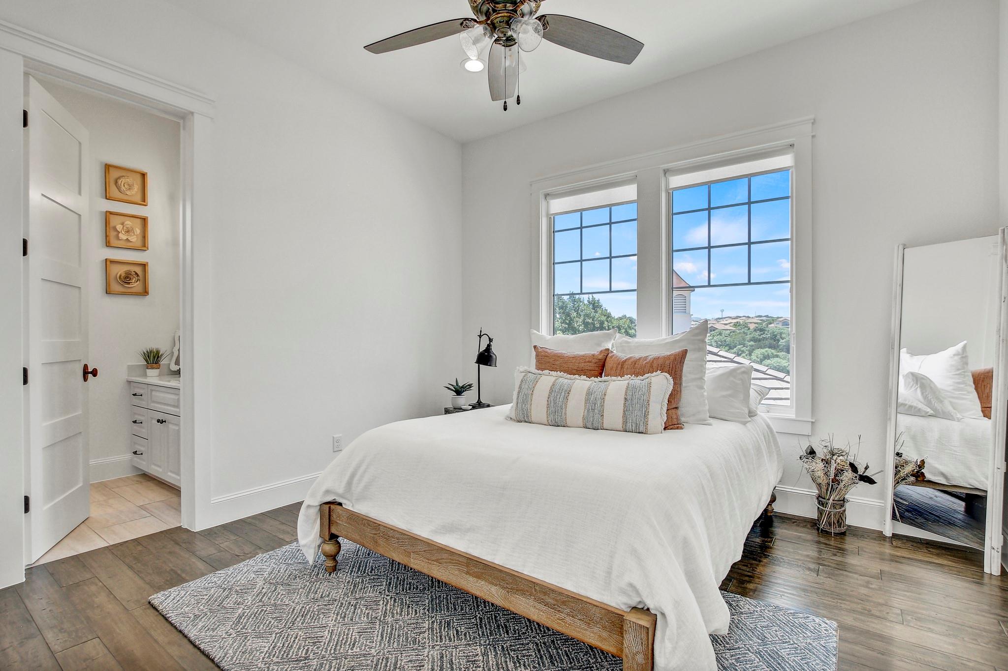 102 Canyon Turn Trail Austin TX 78734