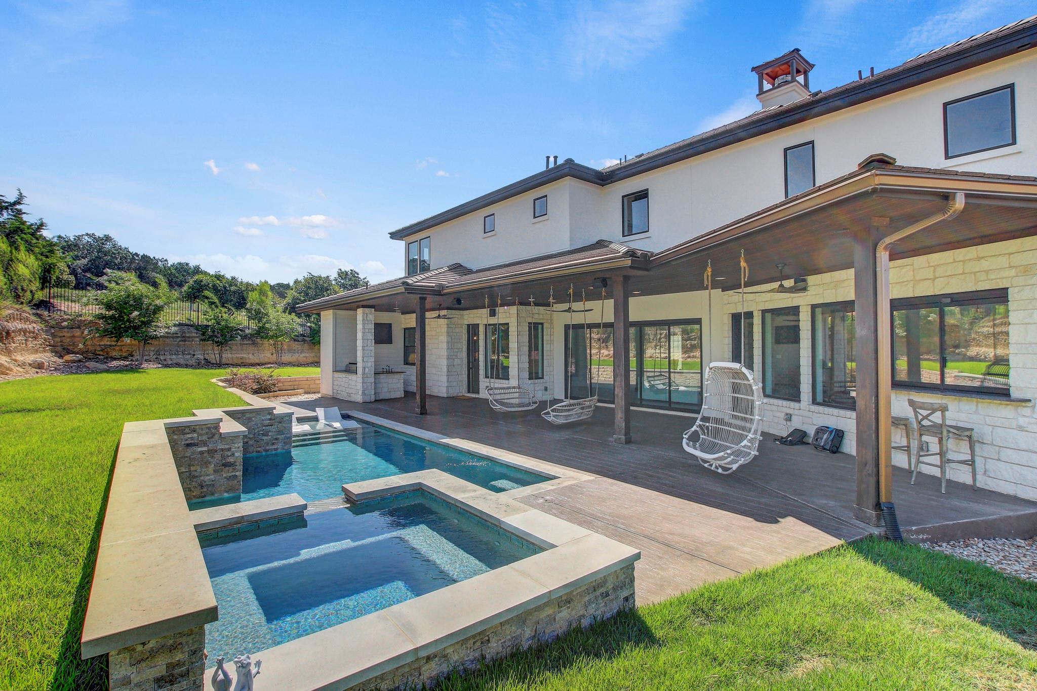 102 Canyon Turn Trail Austin TX 78734