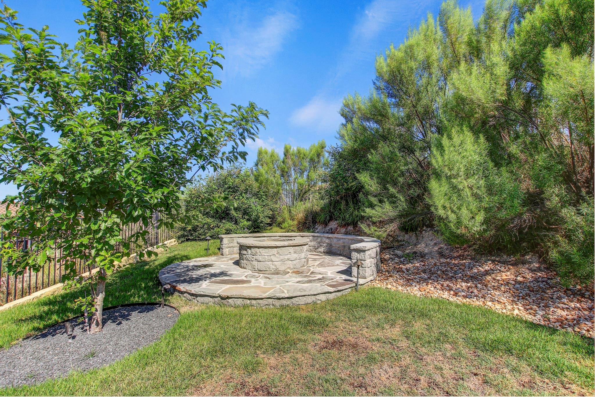102 Canyon Turn Trail Austin TX 78734