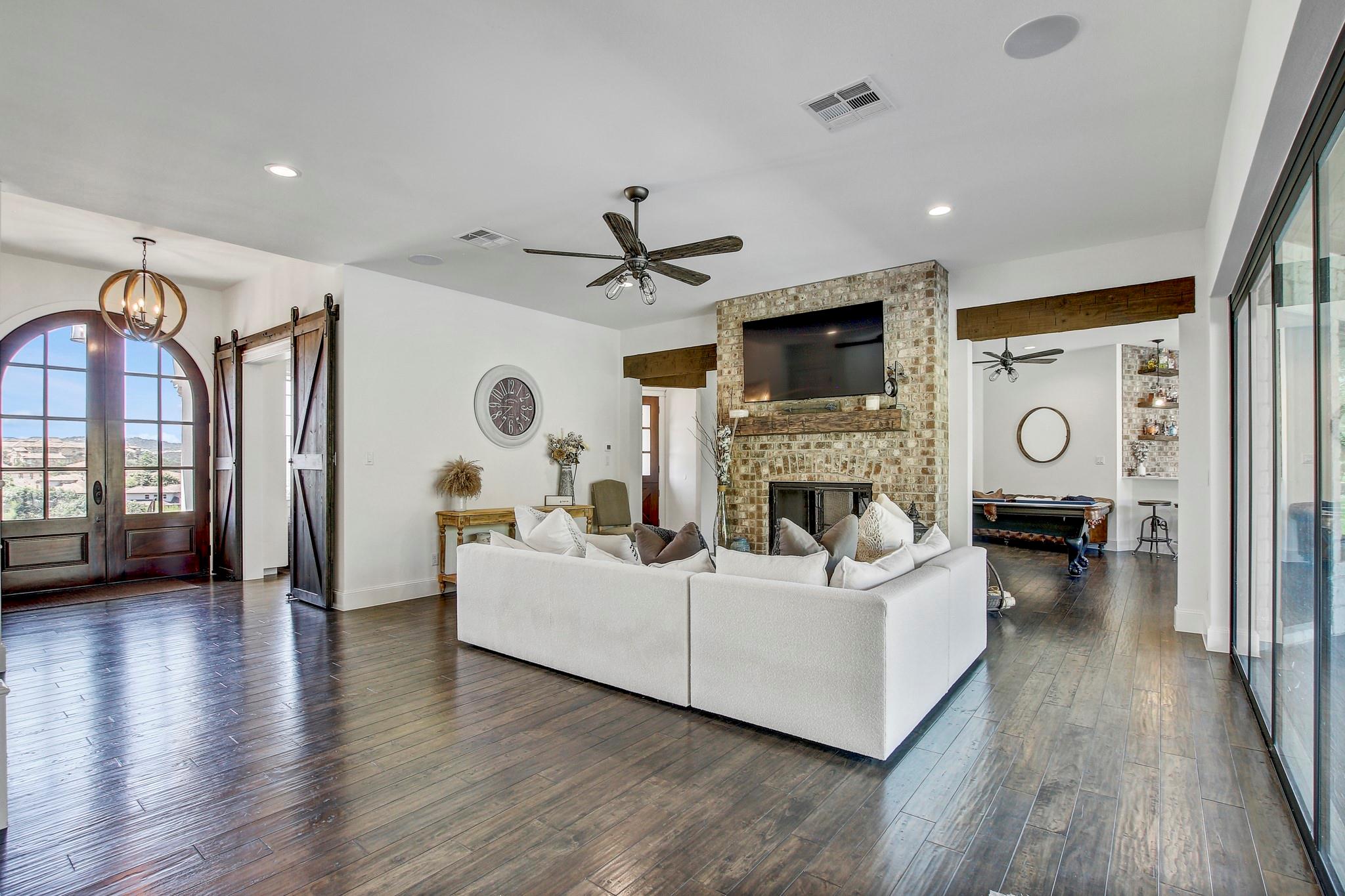 102 Canyon Turn Trail Austin TX 78734