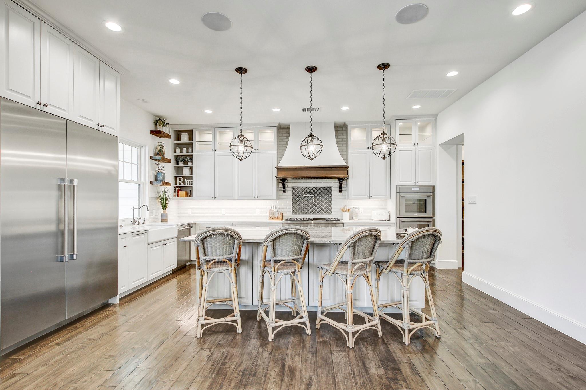 102 Canyon Turn Trail Austin TX 78734