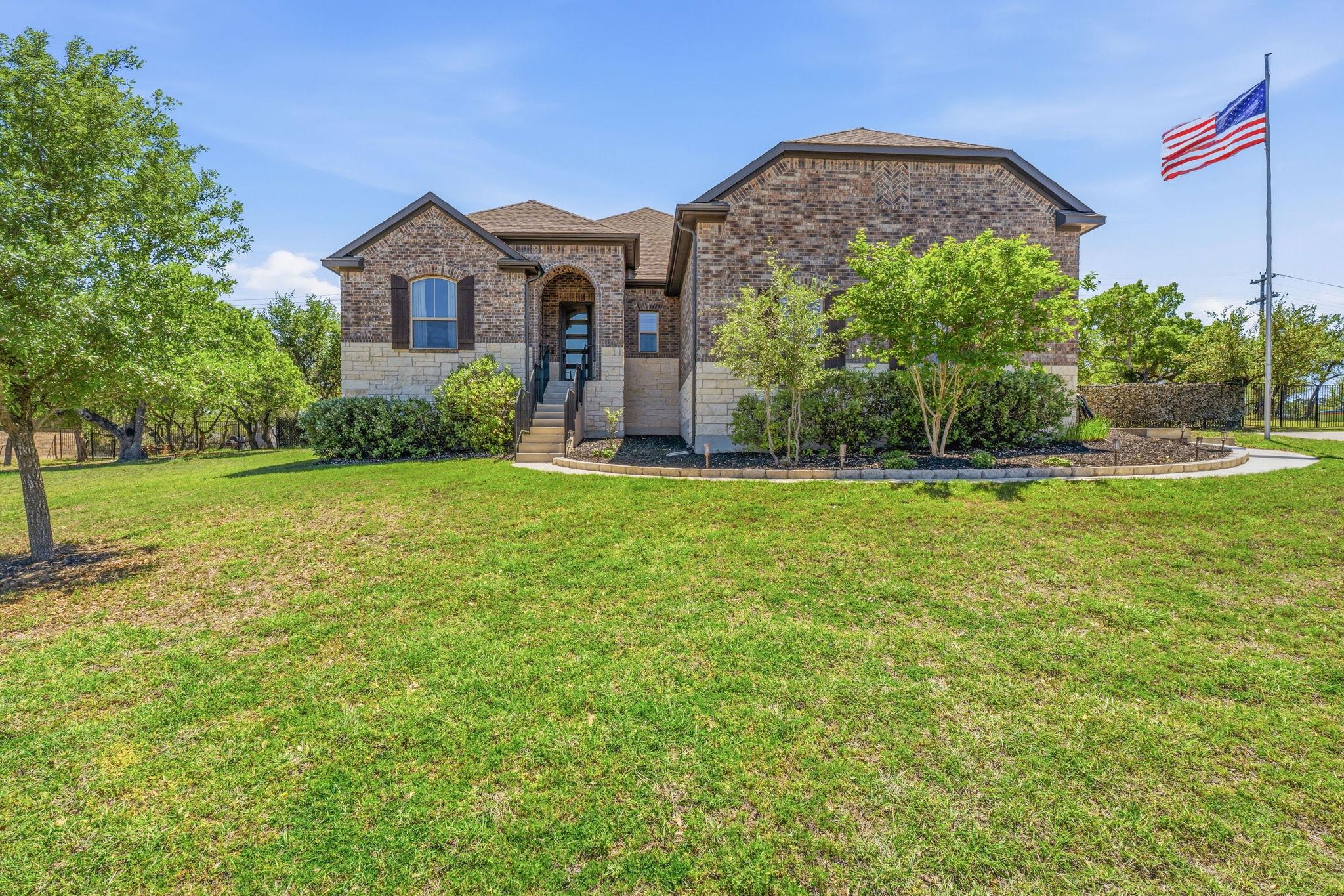 238 Jenn Cove Dripping Springs TX 78620