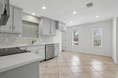 407 Magnolia Street Bastrop TX 78602