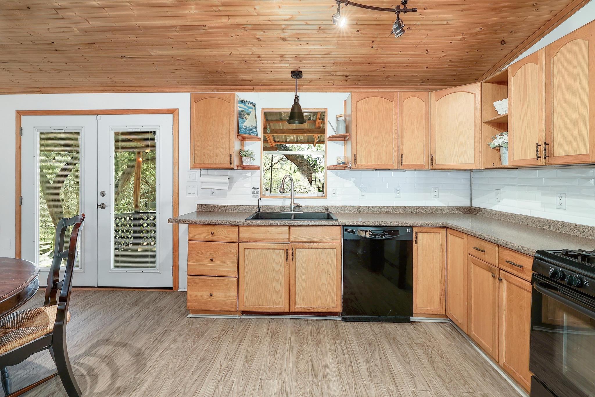 17311 Whippoorwill Trail Lago Vista TX 78645