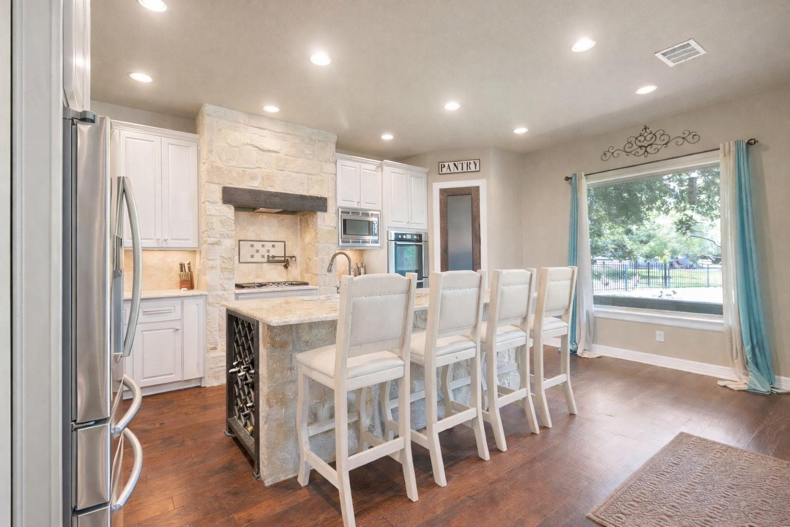 304 Pheasant Meadow Liberty Hill TX 78642