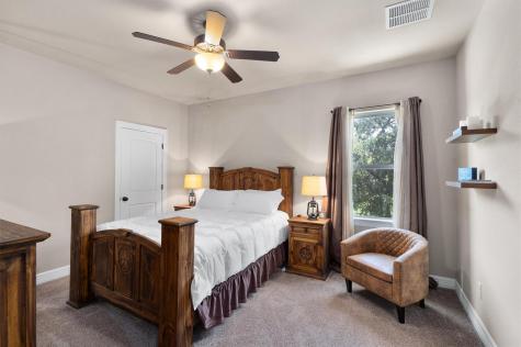 304 Pheasant Meadow Liberty Hill TX 78642