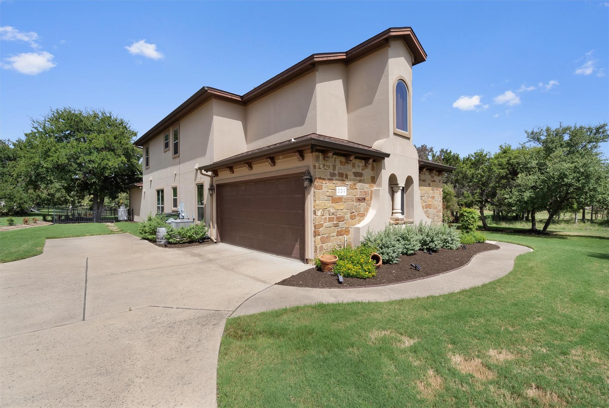 304 Pheasant Meadow Liberty Hill TX 78642