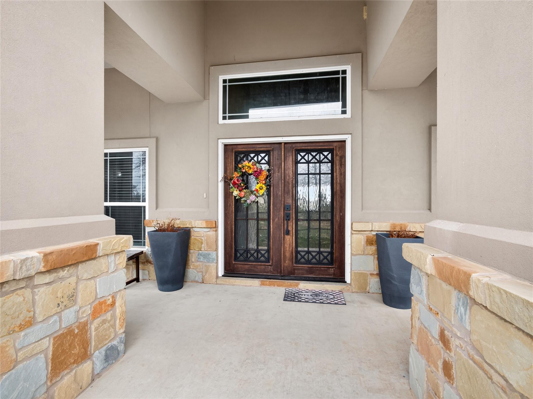 494 Flash Circle Luling TX 78648