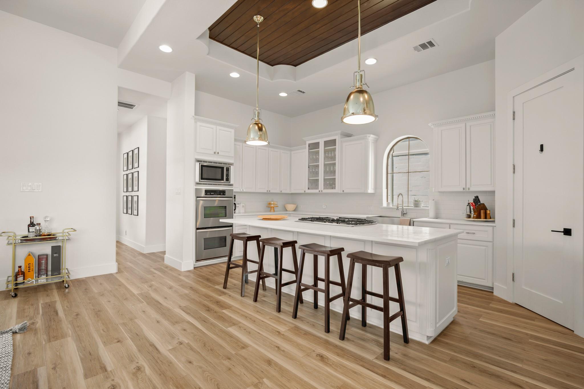 210 Neville Wood Ct Court Austin TX 78738