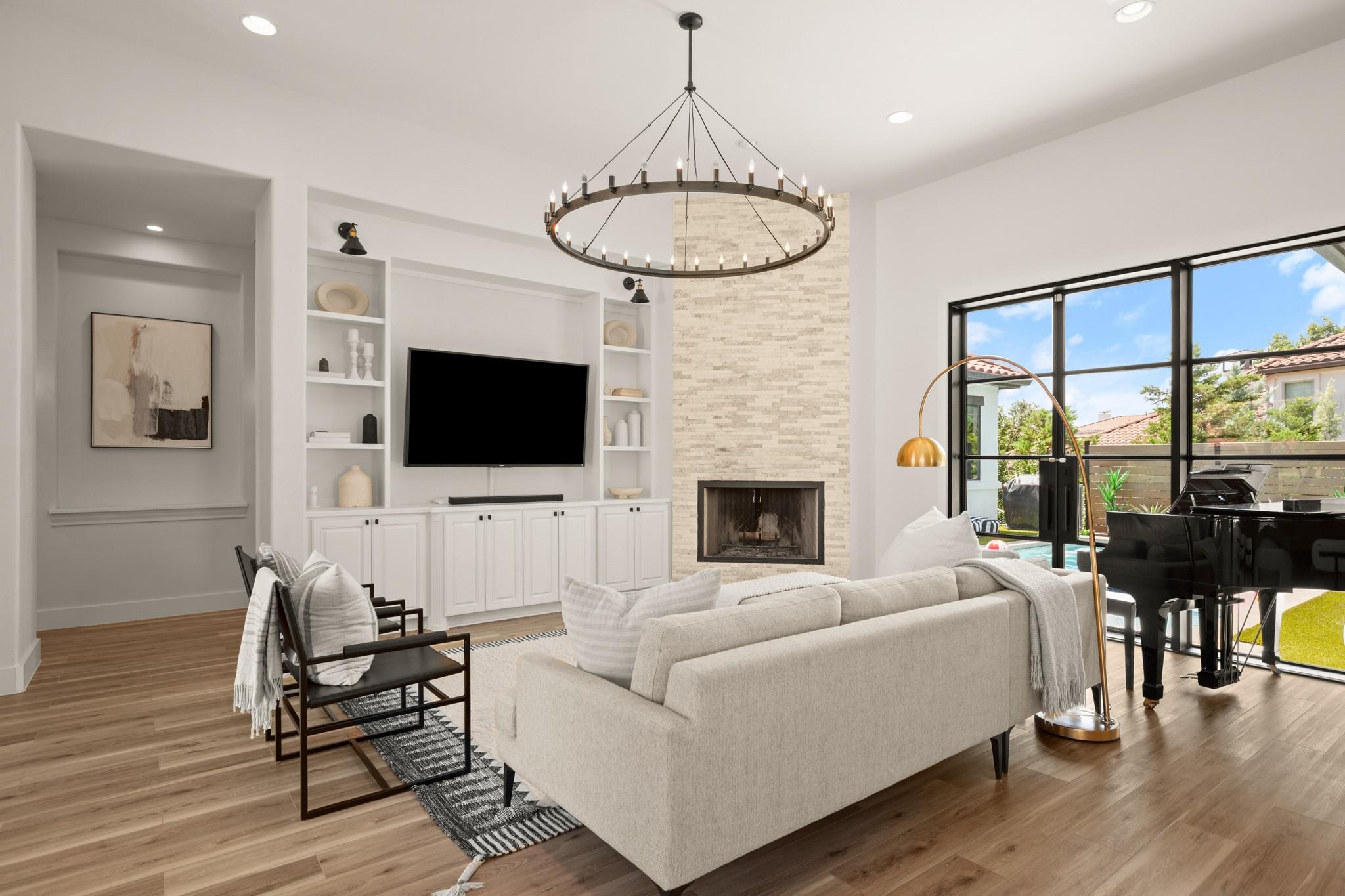 210 Neville Wood Ct Court Austin TX 78738
