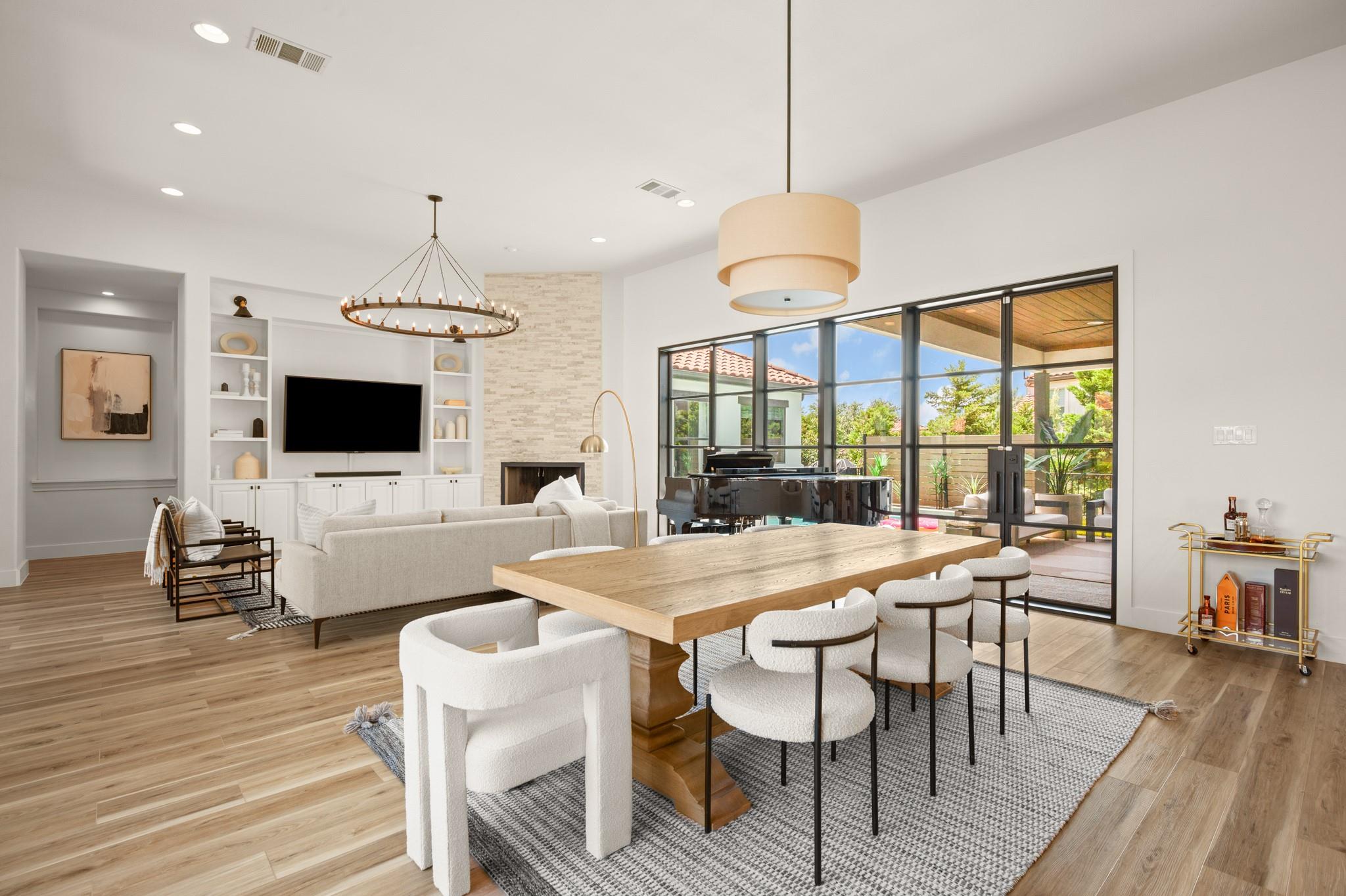 210 Neville Wood Ct Court Austin TX 78738