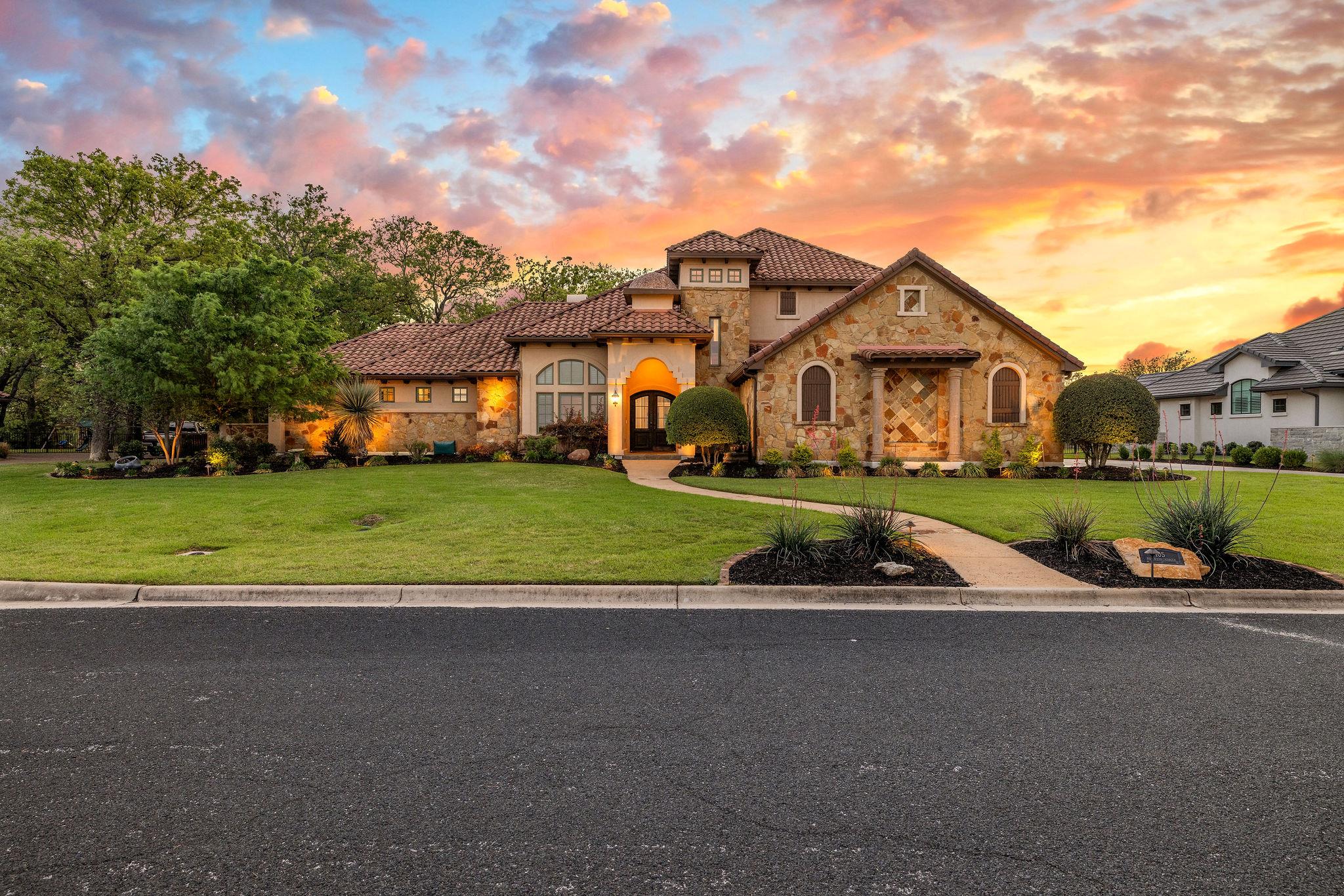 105 Hopewell Circle Georgetown TX 78628