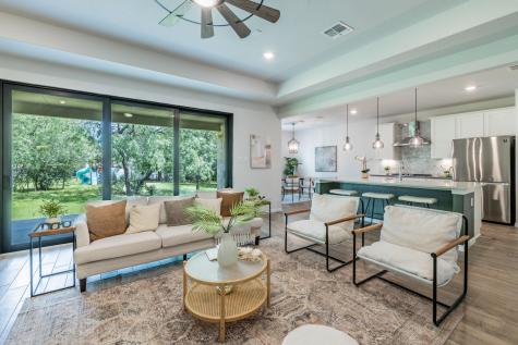 180 Pecos Street Cedar Creek TX 78612