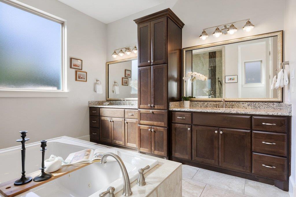 813 Serene Estates Drive Austin TX 78738
