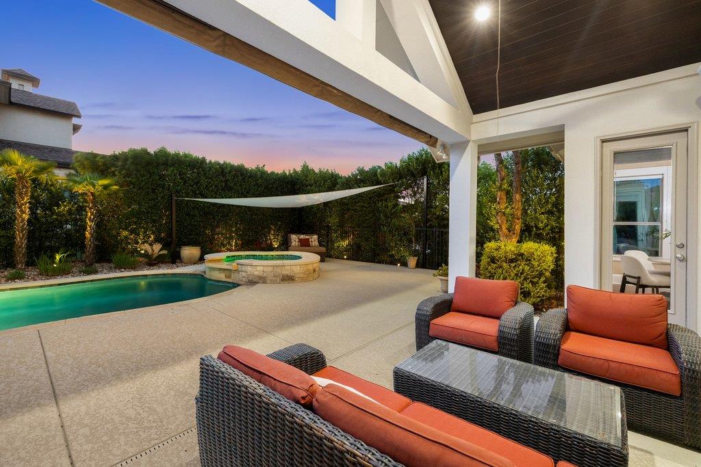813 Serene Estates Drive Austin TX 78738