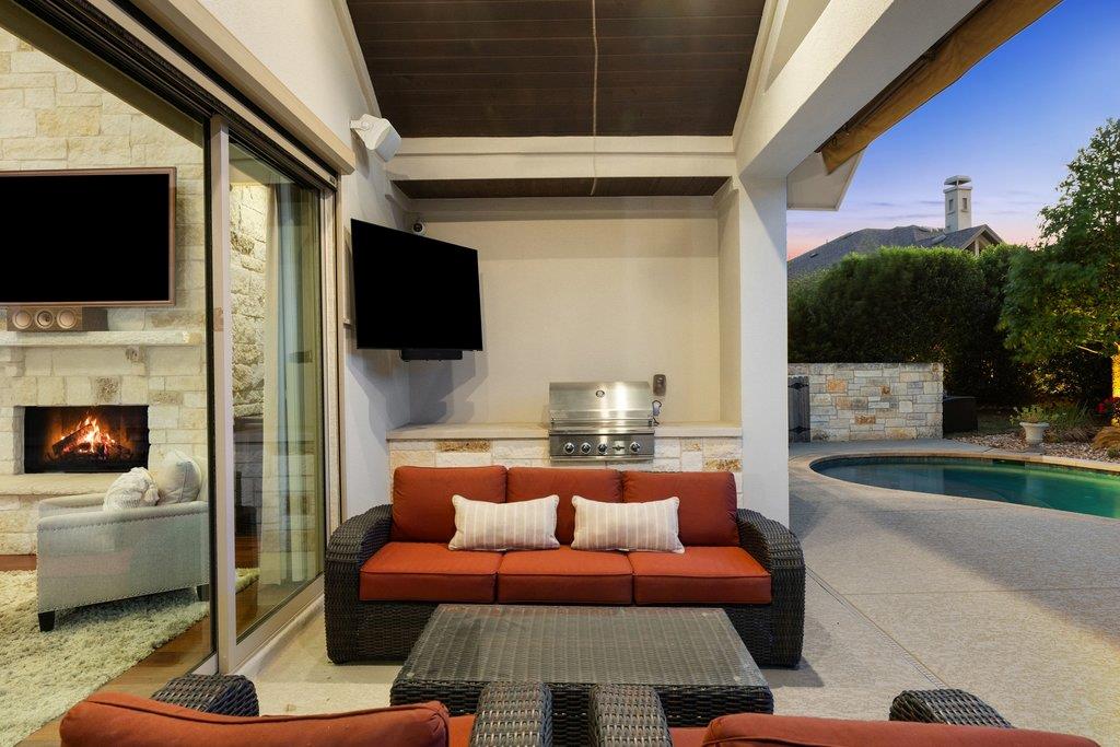 813 Serene Estates Drive Austin TX 78738