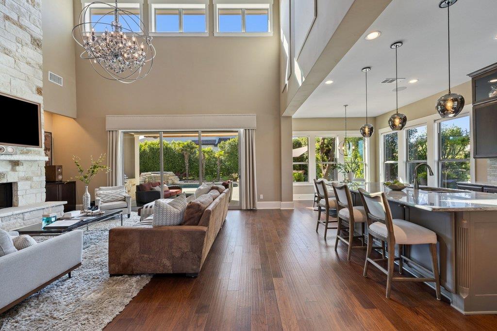 813 Serene Estates Drive Austin TX 78738