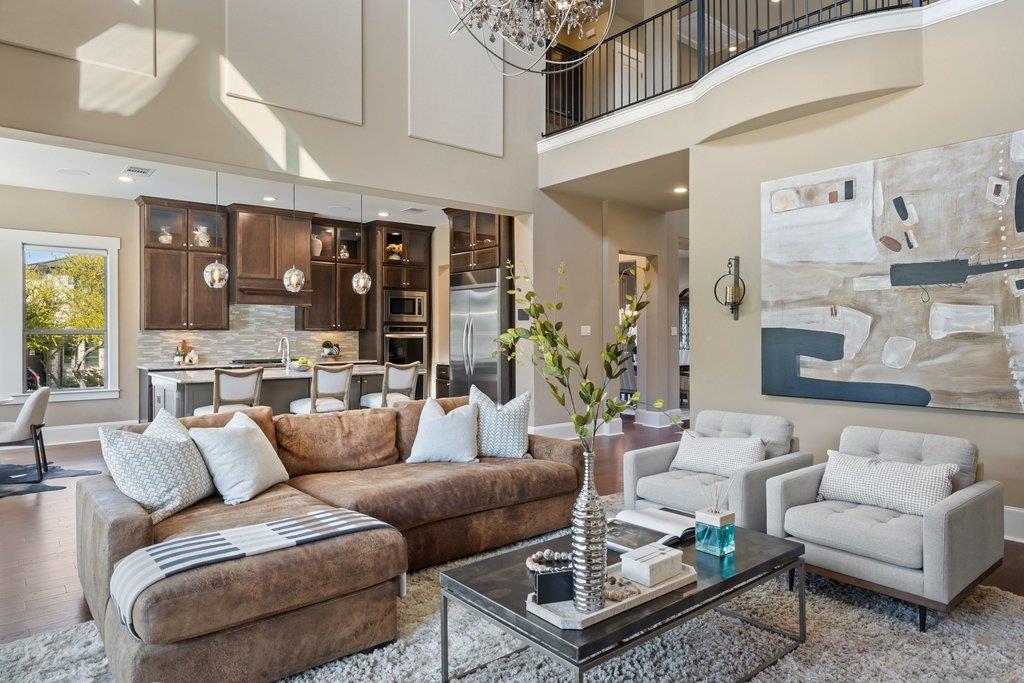 813 Serene Estates Drive Austin TX 78738