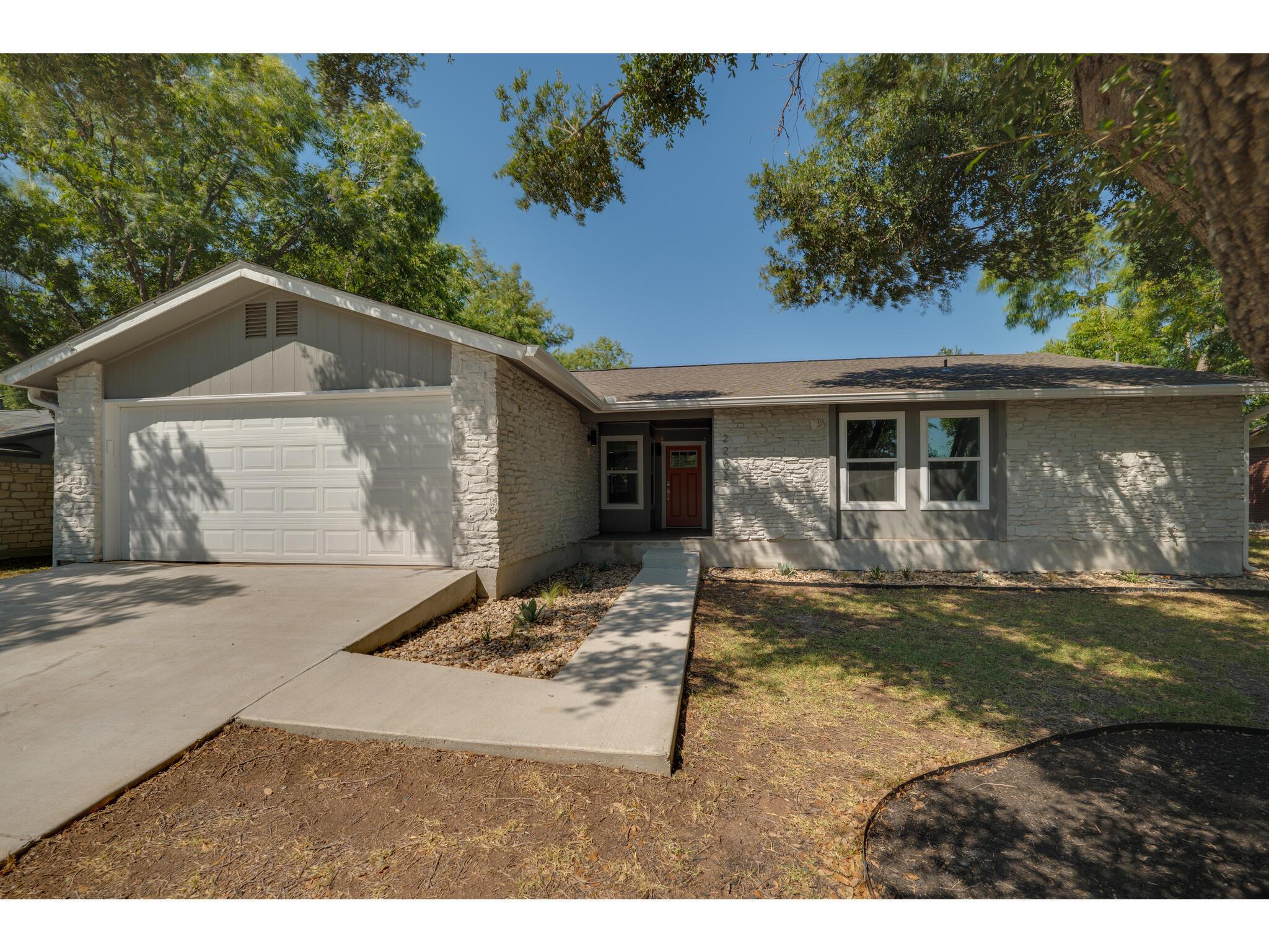 2202 Donna Drive Taylor TX 76574