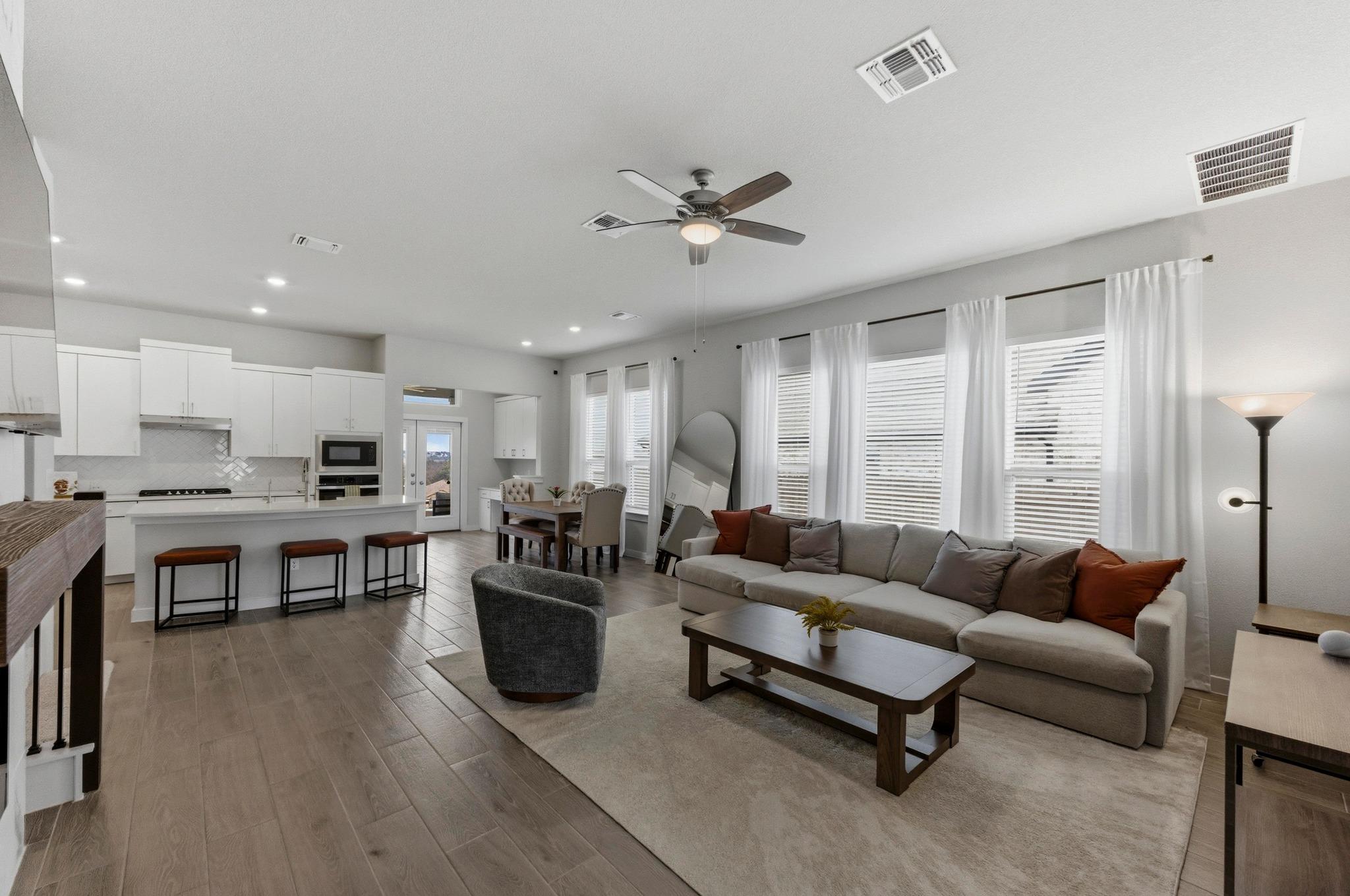 1209 Bluewood Bend Leander TX 78641